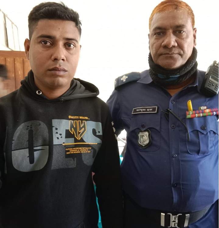 চাঁপাইনবাবগঞ্জে ১০০ গ্রাম হেরোইন রাখার দায়ে ভাতিজার যাবজ্জীবন,খালাস চাচা